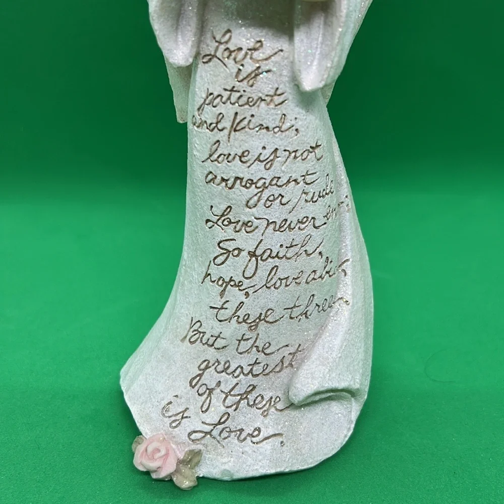 ENESCOC BY KAREN HAHN Angel  Holding Ring Pillow 